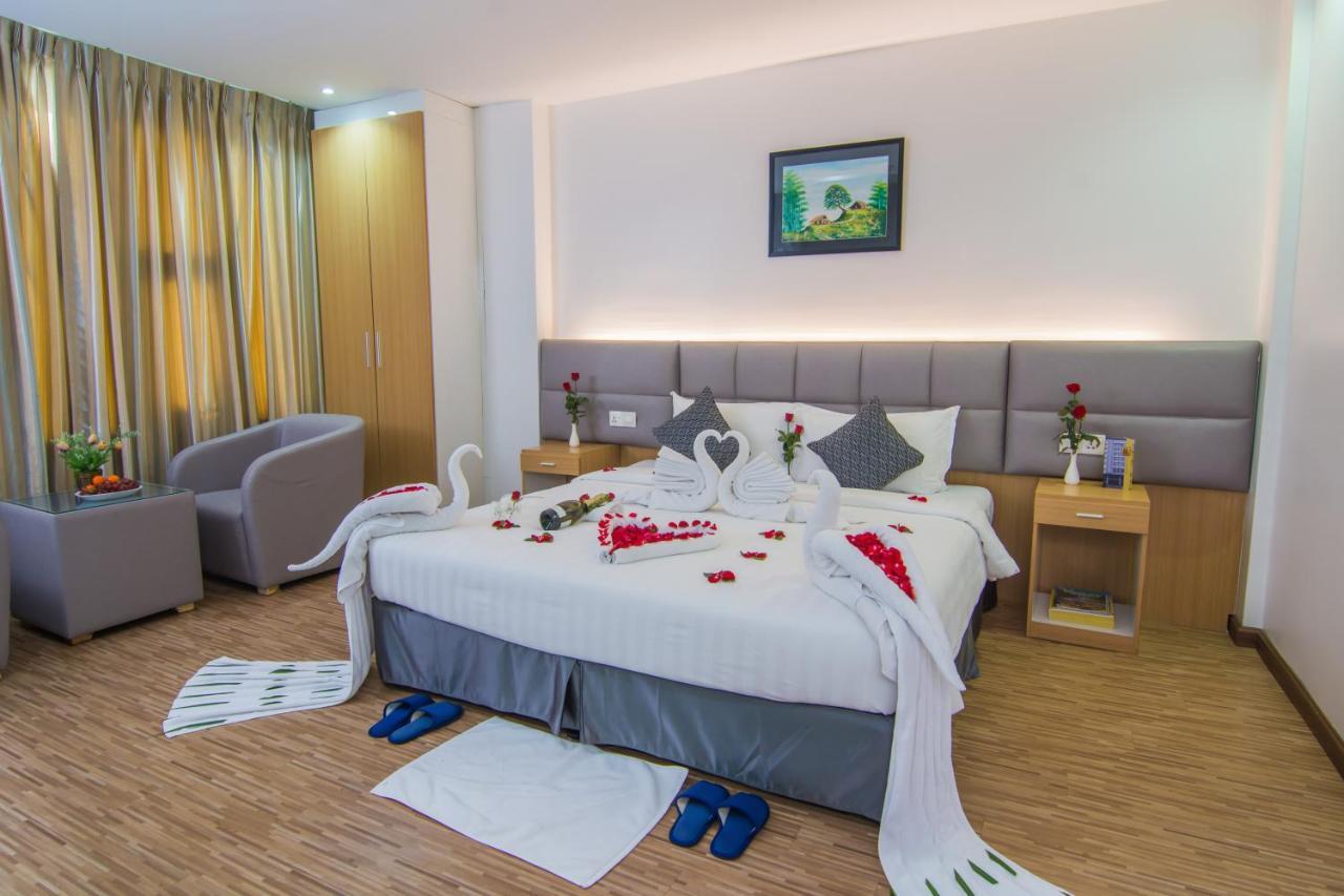 Botahtaung Hotel Rangun Zewnętrze zdjęcie