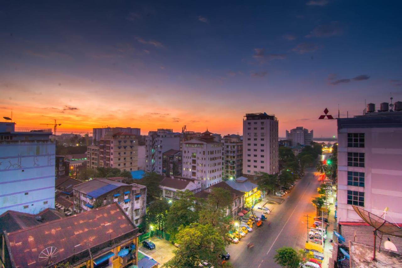 Botahtaung Hotel Rangun Zewnętrze zdjęcie